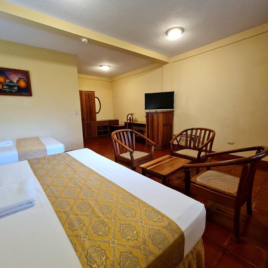 Hotel Austria León المظهر الخارجي الصورة