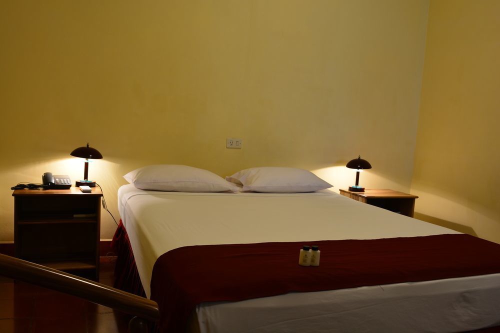 Hotel Austria León المظهر الخارجي الصورة